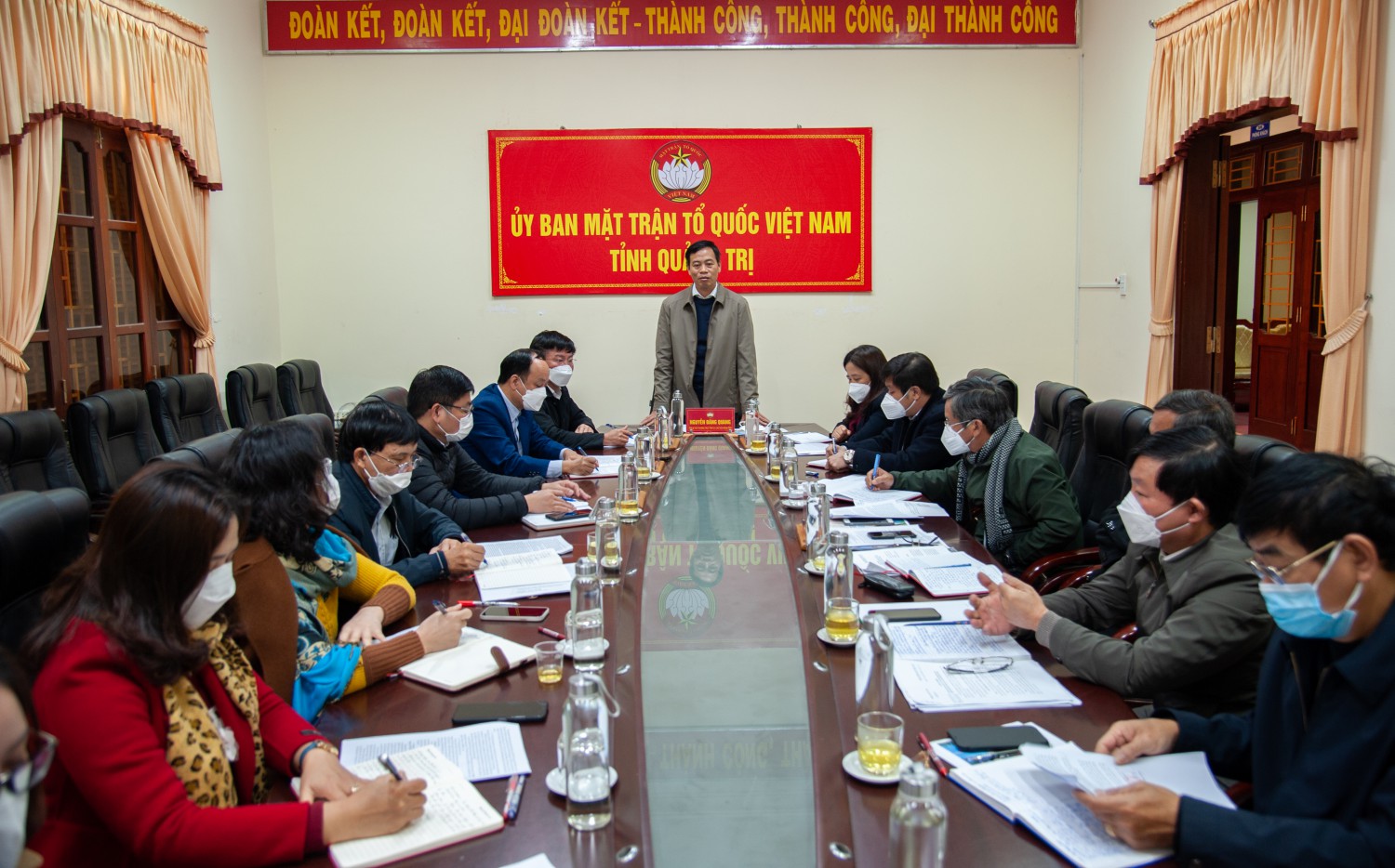 Phó Bí thư Thường trực Tỉnh ủy yêu cầu Ủy ban MTTQ Việt Nam tỉnh xây dựng tổ chức mặt trận vững mạnh toàn diện - Ảnh: Trần Tuyền