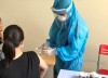 Nhân viên y tế Bệnh viện Phổi Đà Nẵng tiêm vaccine phòng Covid-19. Ảnh: minh họa/suckhoedoisong.vn
