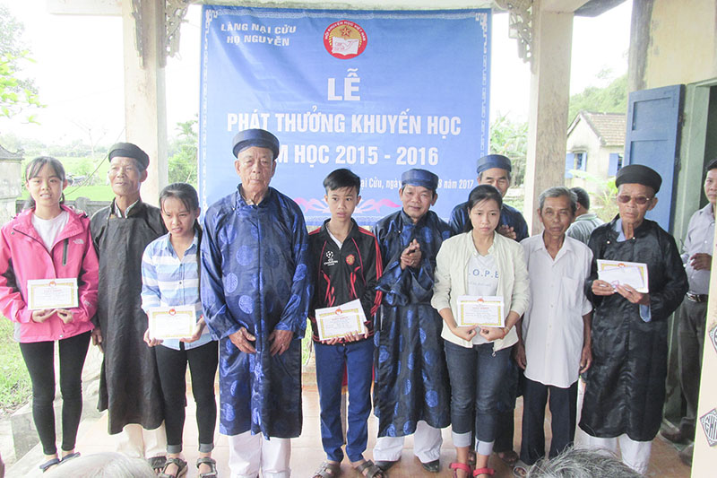Thôn Nại Cửu luôn chăm lo công tác khuyến học, khuyến tài