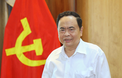 Ông Trần Thanh Mẫn, Uỷ viên Trung ương Đảng, Chủ tịch UBTƯ MTTQ Việt Nam phát biểu tại cuộc họp