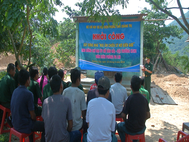 Tặng nhà "Mái ấm chiến sĩ nơi biên giới" là nguồn động viên tinh thần đối với cán bộ, chiến sĩ nơi biên giới,