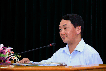 Ông Hầu A Lềnh, Ủy viên Trung ương Đảng, Phó Chủ tịch – Tổng Thư ký Ủy ban Trung ương MTTQ Việt Nam phát biểu