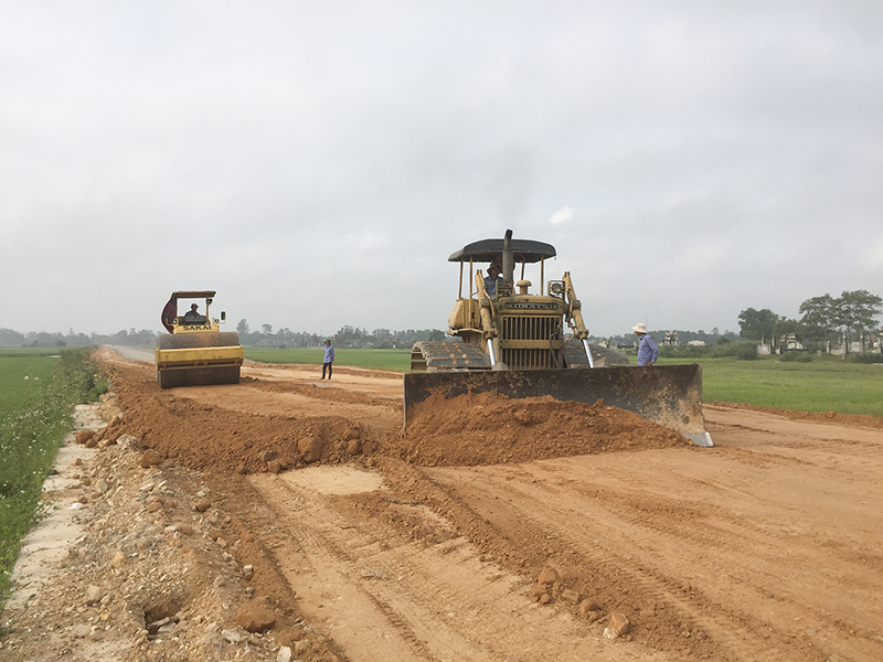 Quá trình mở rộng hệ thống giao thông ở vùng ven thành phố Đông Hà luôn được cử tri quan tâm. Ảnh: PV