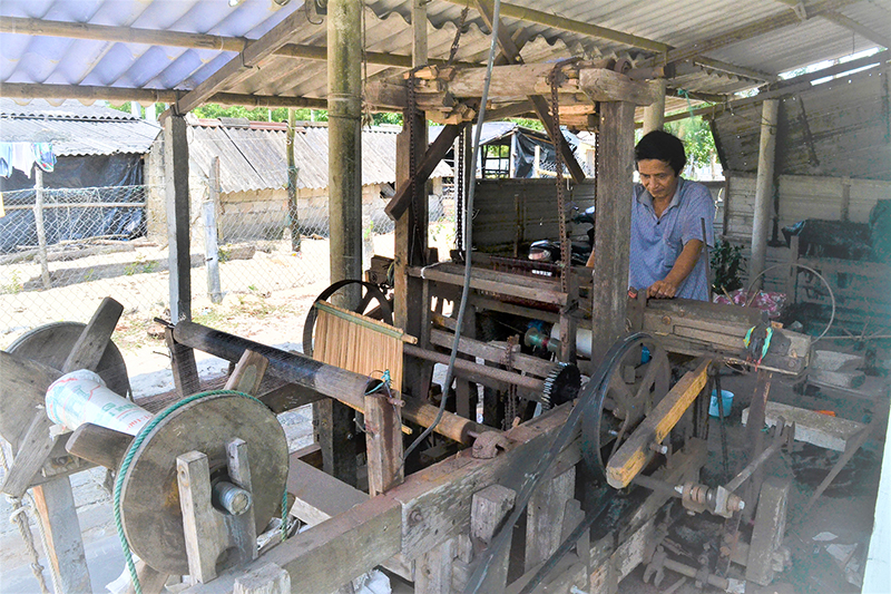 Nghề dệt xăm lưới ở làng nghề truyền thống Thâm Khê (xã Hải Khê, Hải Lăng)