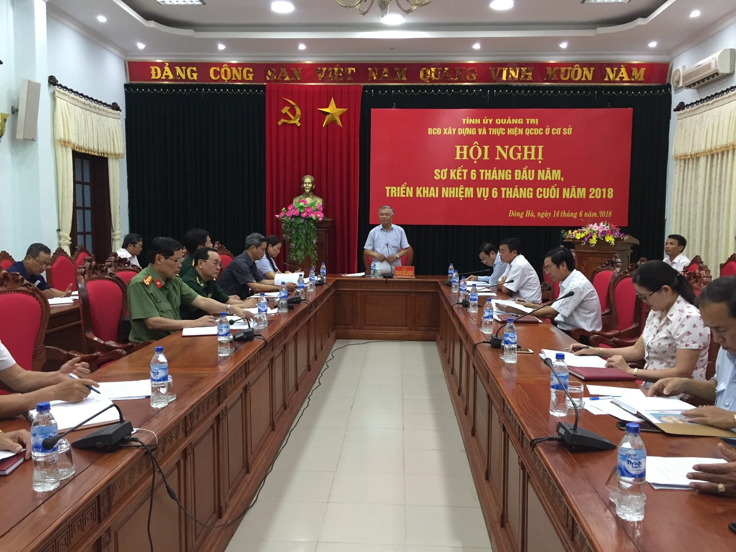 Phó Bí thư Thường trực Tỉnh ủy Phạm Đức Châu đã phân tích rõ những vấn đề mà BCĐ cần tập trung làm tốt để đảm bảo tối đa quyền lợi của người dân khi thực hiện QCDC ở cơ sở