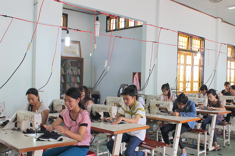 Con em người có công, gia đình chính sách được quan tâm đào tạo nghề và giải quyết việc làm