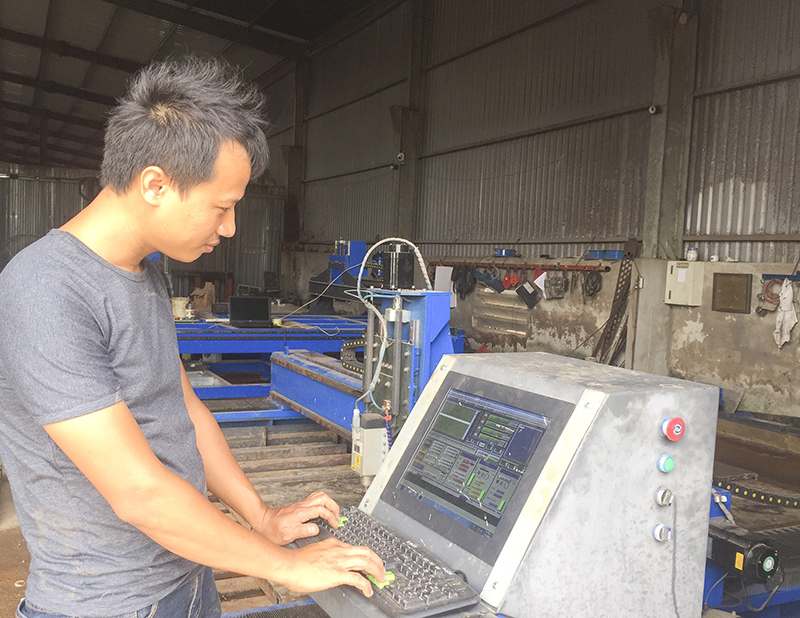 Công ty Davics tại Khu công nghiệp Nam Đông Hà sản xuất máy phay nhôm