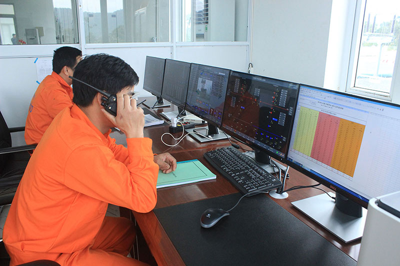 Khu vực điều hành sản xuất của một nhà máy điện gió ở huyện Hướng Hóa