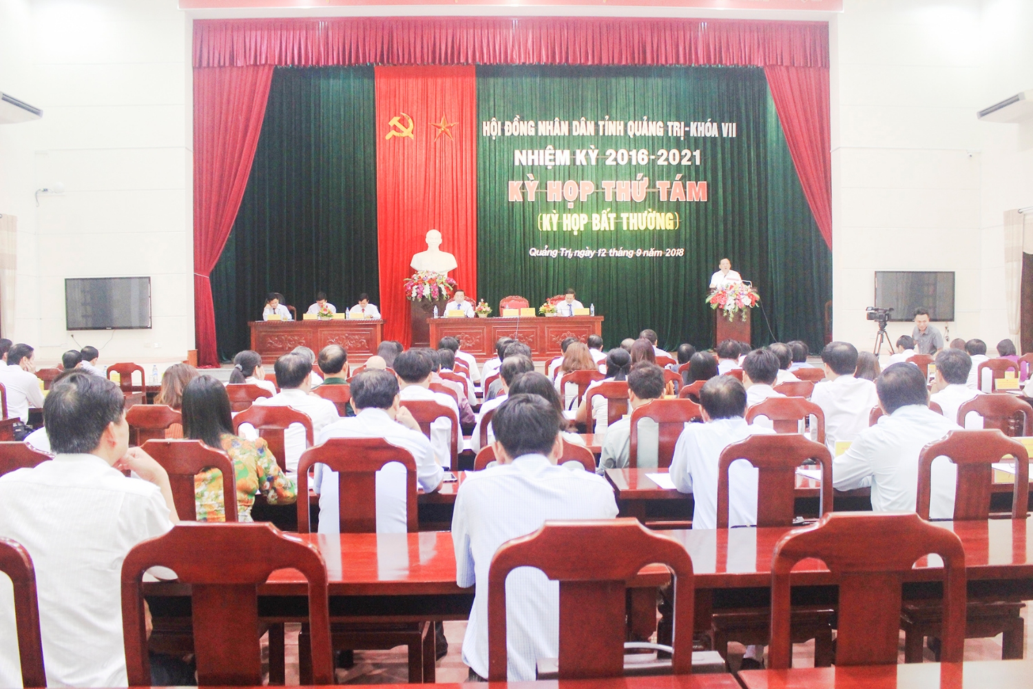 Kỳ họp thứ 8, HĐND tỉnh khóa VII  thông qua Nghị quyết về việc đặt tên Công viên Fidel trên địa bàn thành phố Đông Hà