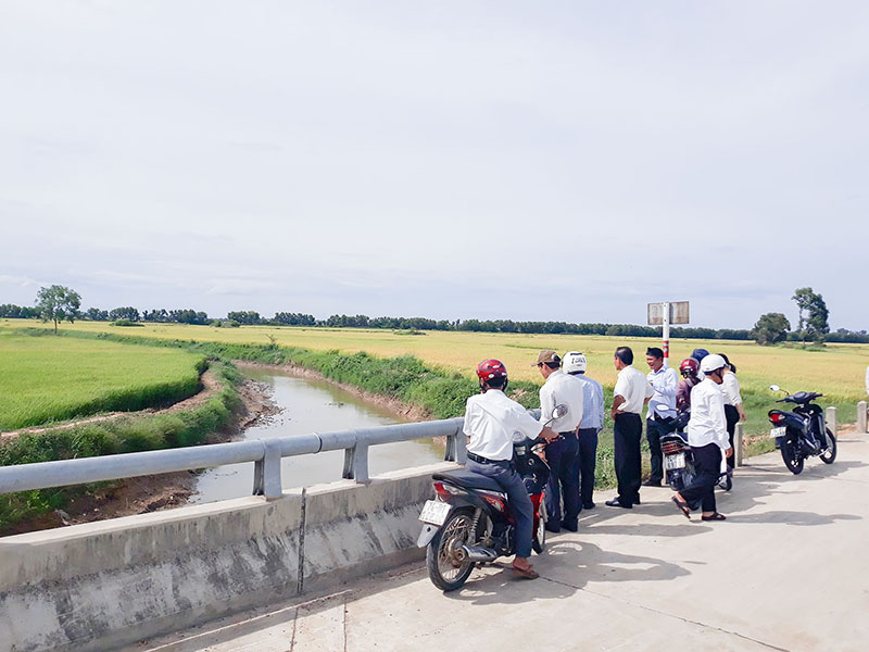 Một đoạn kênh Mụ Truyện   Gia Báng