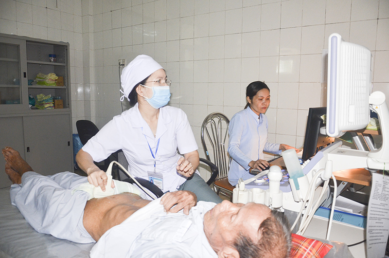 Trung tâm Y tế huyện Hải Lăng ứng dụng các công nghệ hiện đại trong khám, chữa bệnh cho người bệnh