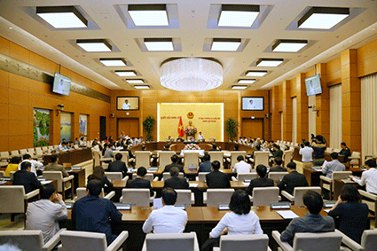 Quang cảnh phiên họp