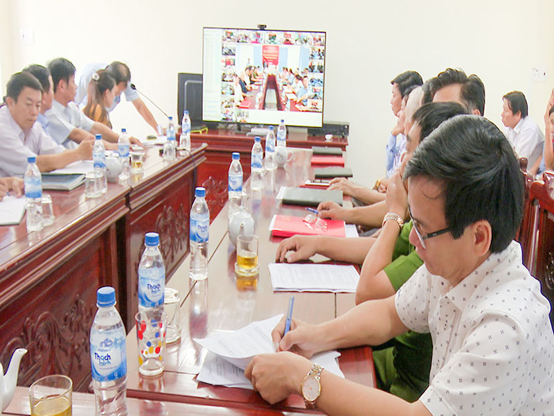 Huyện Hải Lăng tổ chức họp trực tuyến triển khai công tác phòng chống bão lụt, tìm kiếm cứu nạn năm 2018