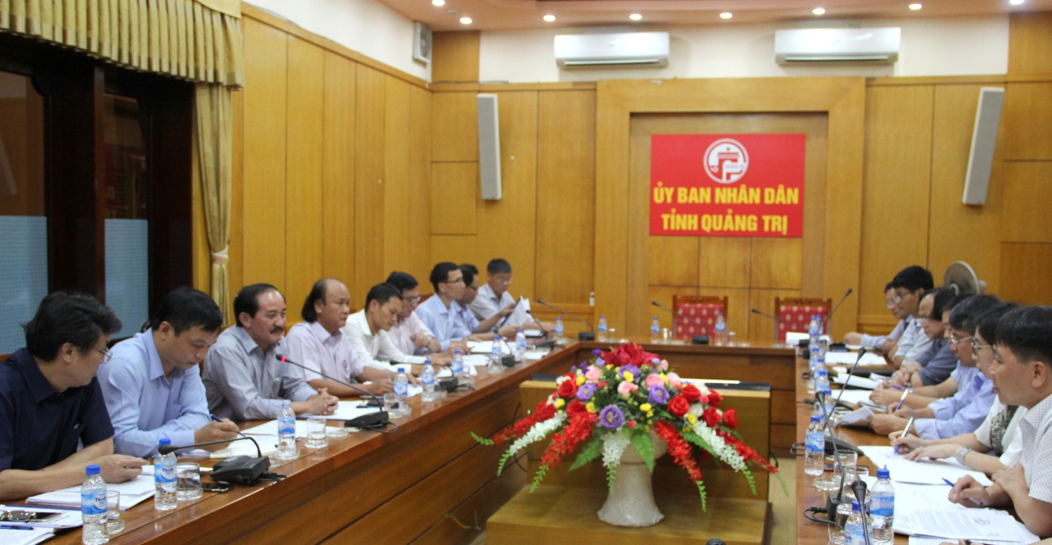 Phó Chủ tịch UBND tỉnh Nguyễn Quân Chính phát biểu tại buổi làm việc