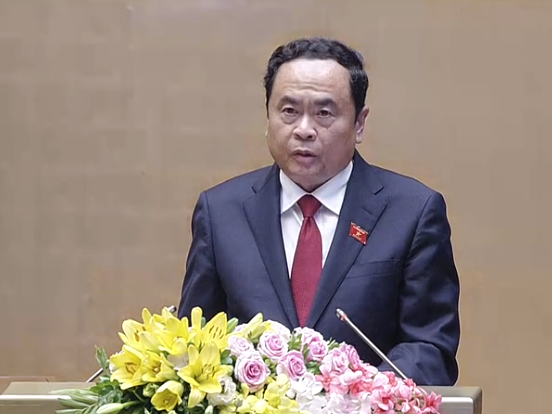 Chủ tịch Ủy ban Trung ương Mặt trận Tổ quốc Việt Nam Trần Thanh Mẫn trình bày Báo cáo tổng hợp ý kiến, kiến nghị của cử tri và nhân dân.