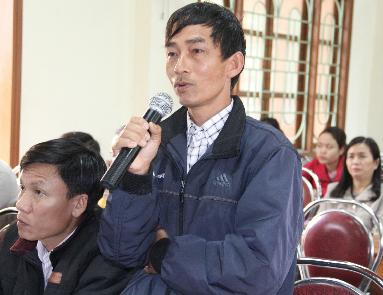 Cử tri phường Đông Giang kiến nghị các vấn đề liên quan ở địa phương