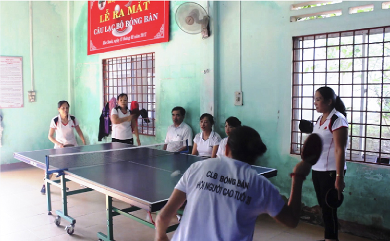 Người dân thị trấn Khe Sanh tham gia hoạt động thể thao​