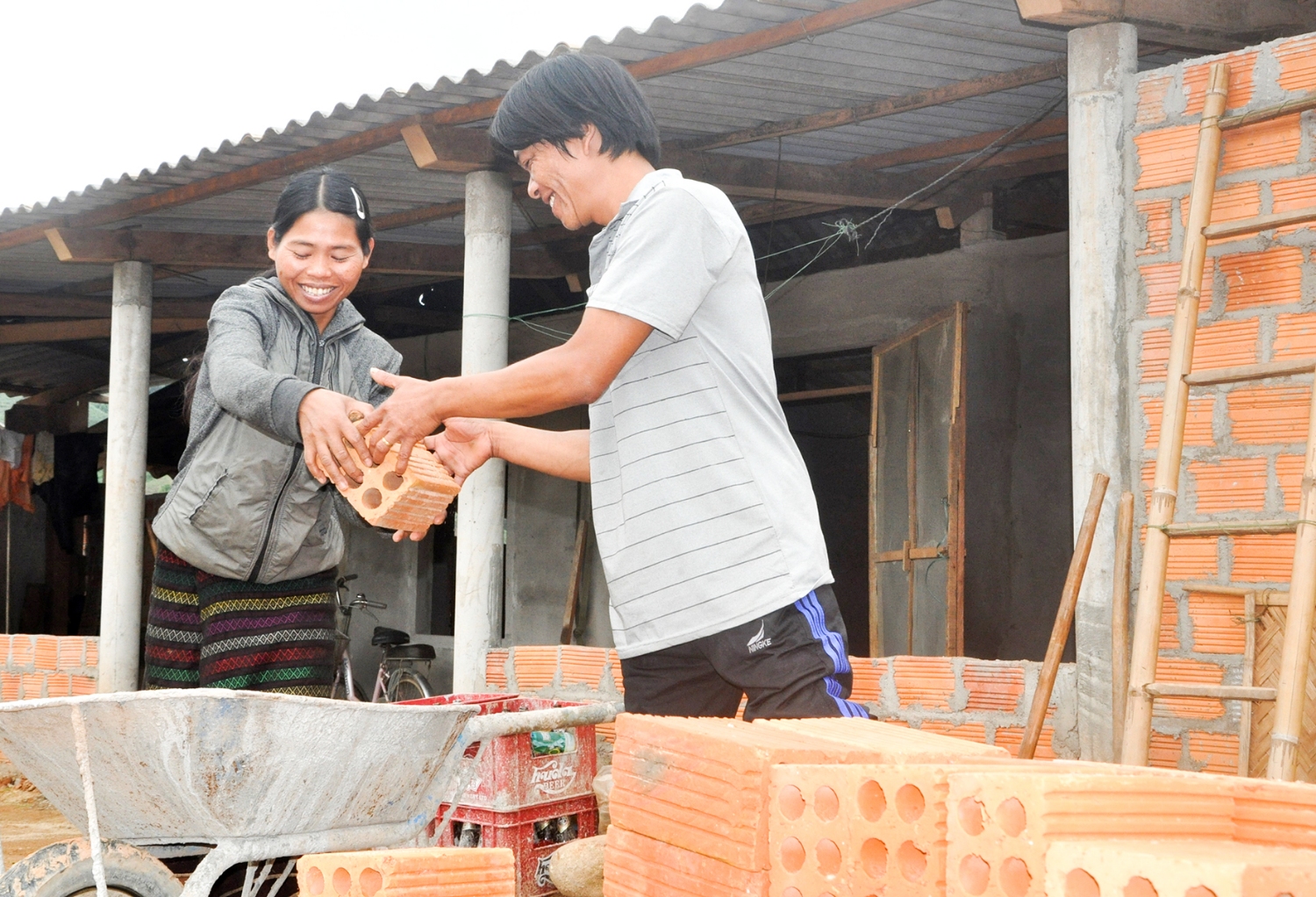 Nhiều hộ dân tái định cư đã ổn định cuộc sống​