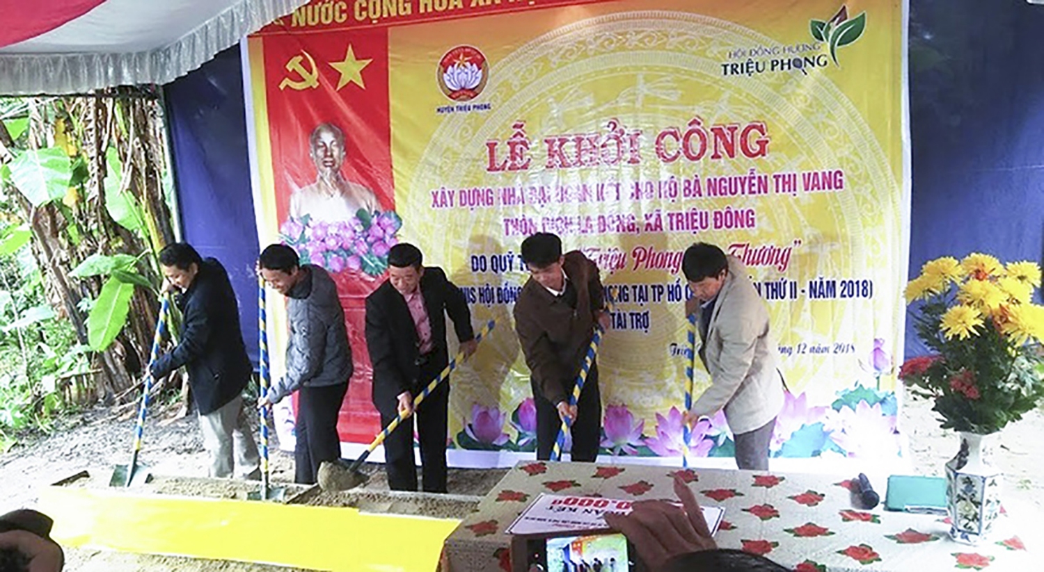 Khởi công xây dựng nhà đại đoàn kết cho hộ nghèo tại xã Triệu Đông