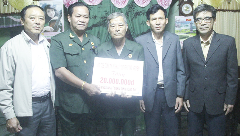 Cán bộ, hội viên CCB Gio Linh hỗ trợ hội viên gặp hoàn cảnh khó khăn