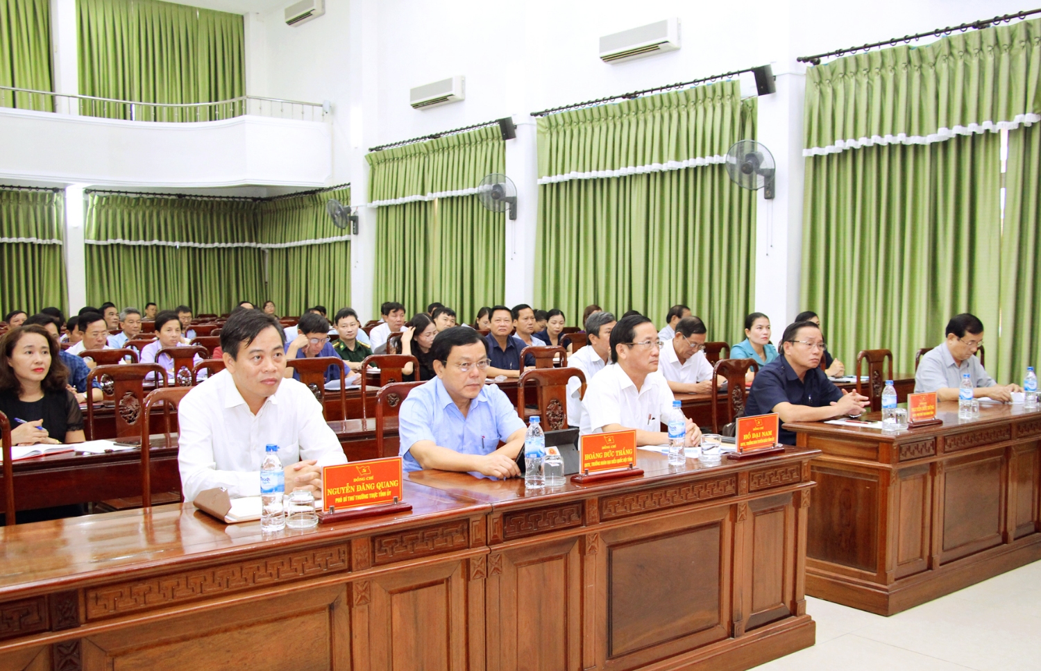 Lãnh đạo tỉnh tham dự hội nghị trực tuyến tại điểm cầu Quảng Trị  Ảnh  Thành Dũng