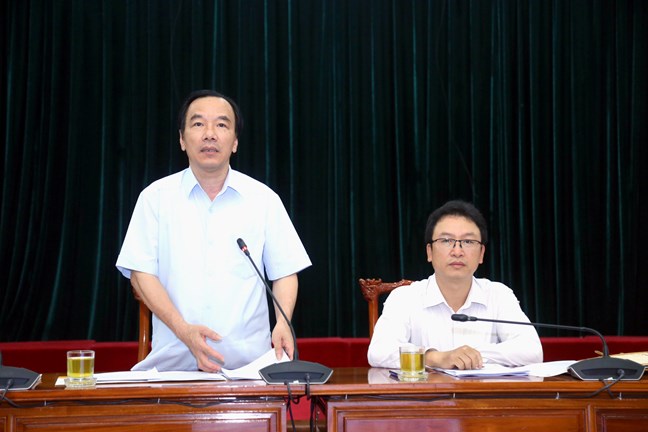 Phó Chủ tịch Ngô Sách Thực phát biểu tại cuộc họp