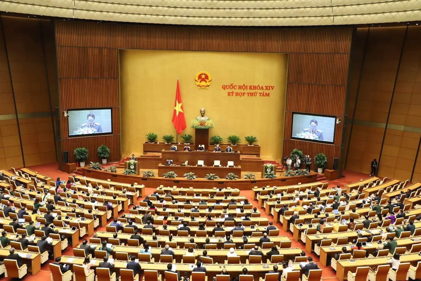 Phiên bế mạc kỳ họp.