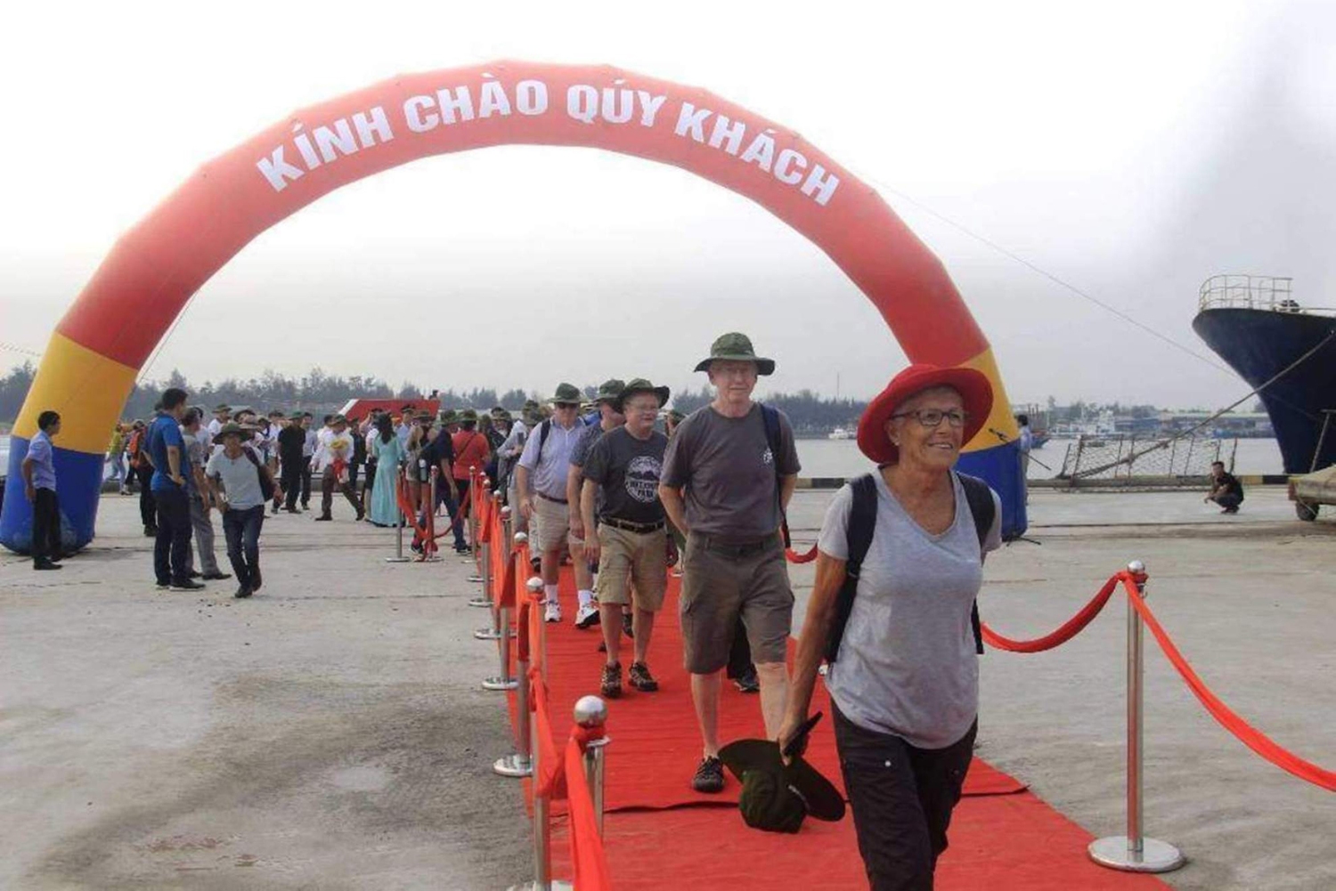 Năm 2019 là năm đầu tiên tỉnh Quảng Trị liên tiếp đón du khách quốc tế đến tham quan bằng đường biển-Ảnh: T.N​