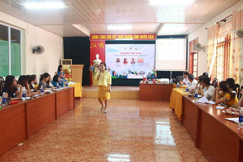 Các đại sứ đọc được chia sẻ kinh nghiệm, kĩ năng đọc sách cho con trẻ​