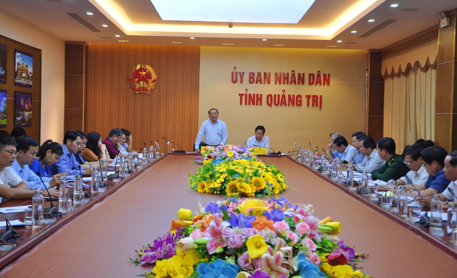 Bí thư Tỉnh ủy Nguyễn Văn Hùng phát biểu chỉ đạo tại cuộc họp - Ảnh: Q.H