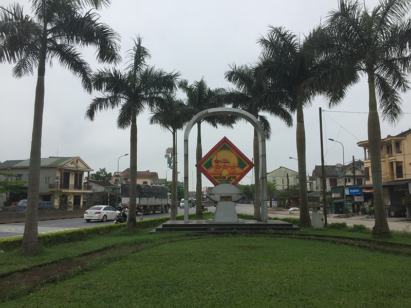 Đường qua thị xã Quảng Trị hôm nay. Ảnh: PV