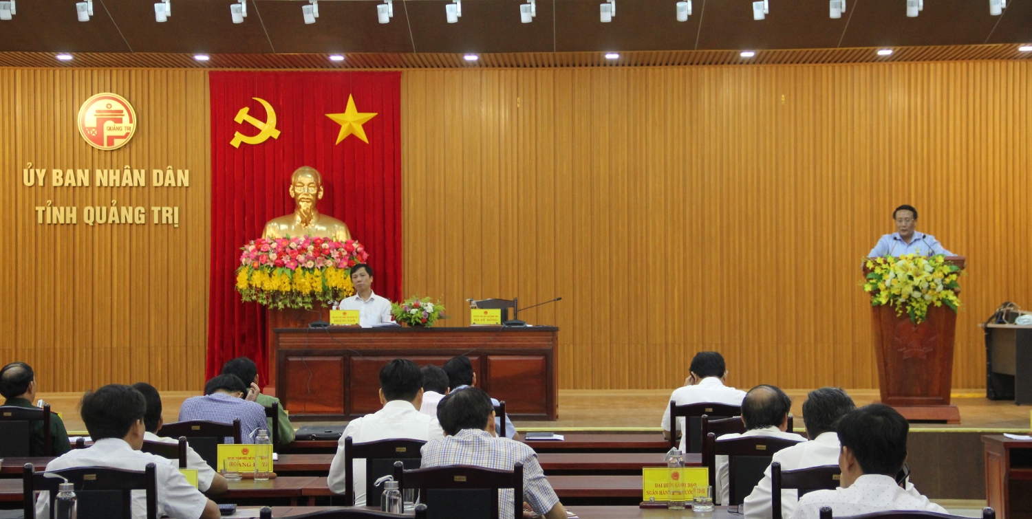 Phó Chủ tịch Thường trực UBND tỉnh Hà Sỹ Đồng cho rằng, khó khăn gấp đôi thì phải cố gắng gấp nhiều lần để phục hồi lại hoạt động sản xuất kinh doanh sau COVID-19 - Ảnh: Minh Đức