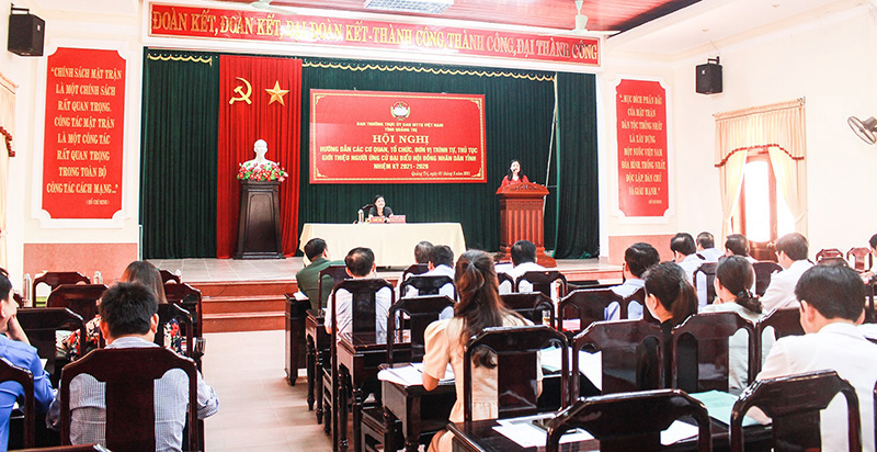 UBMTTQVN tỉnh hướng dẫn các bước giới thiệu người ra ứng cử đại biểu HĐND các cấp nhiệm kỳ 2021 - 2026 - Ảnh: T.C.L​