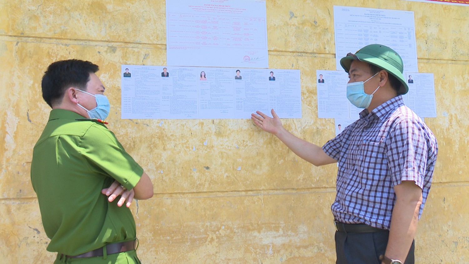 Phó Bí thư Thường trực Tỉnh ủy, Chủ tịch HĐND tỉnh Nguyễn Đăng Quang kiểm tra công tác bầu cử tại Trại tạm giam Công an tỉnh -Ảnh: Hải Phi