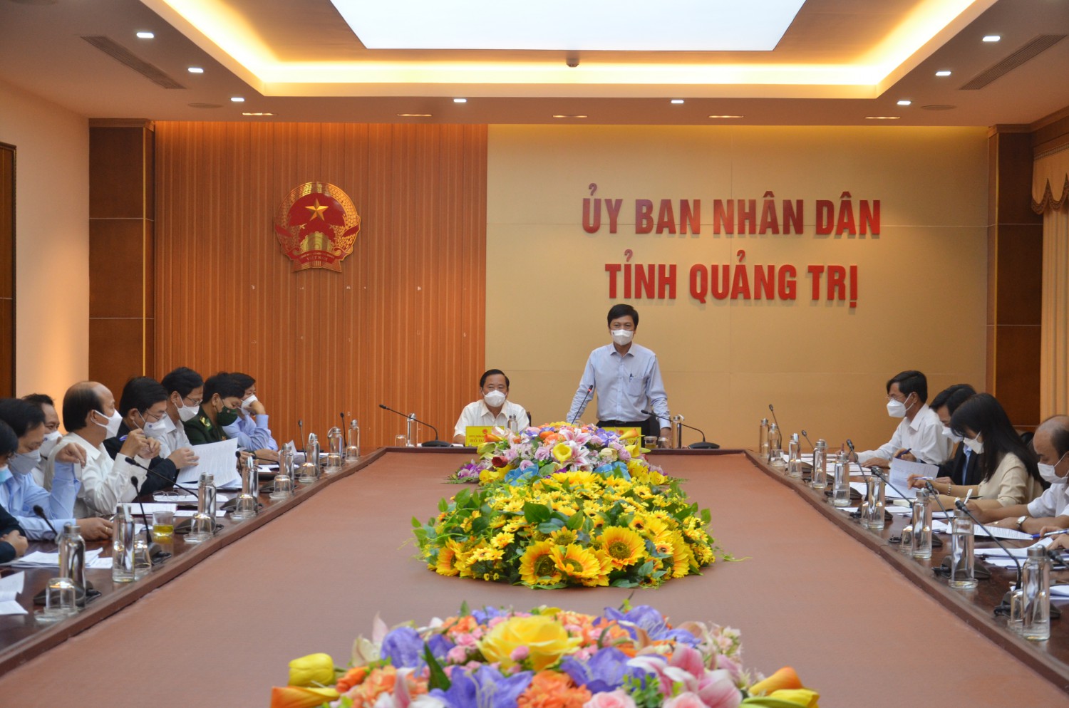 Phó Chủ tịch UBND tỉnh Hoàng Nam phát biểu kết luận cuộc họp - Ảnh: L.M