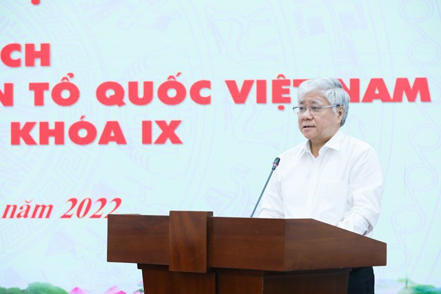 Chủ tịch Đỗ Văn Chiến phát biểu bế mạc Hội nghị.
