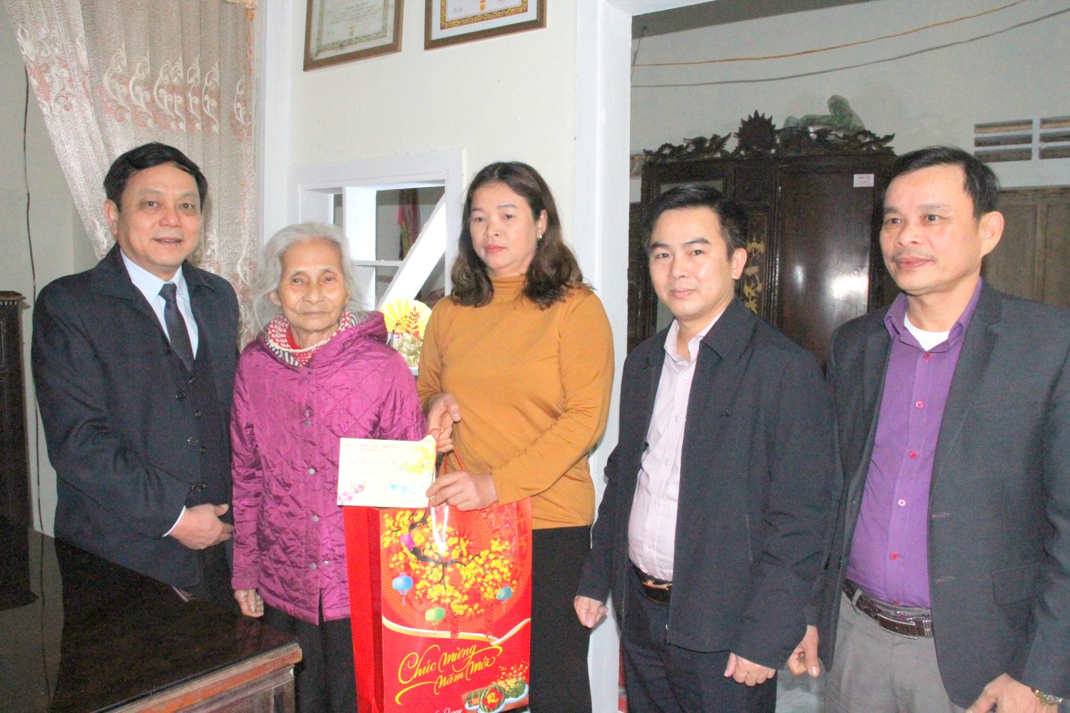 107d2183854t2341l10 minhduc img 5854