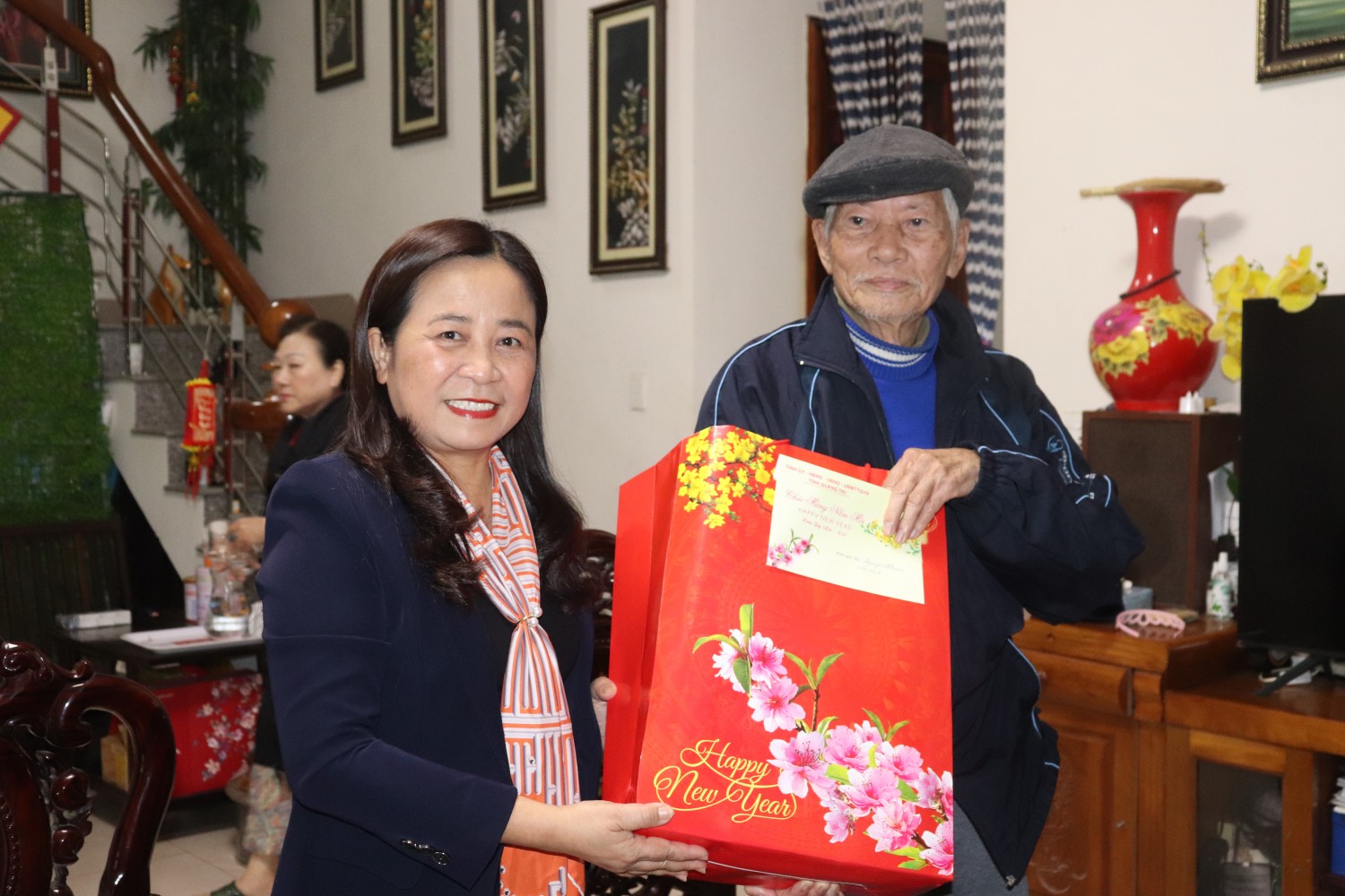 107d2184552t8180l8 phuong 1306