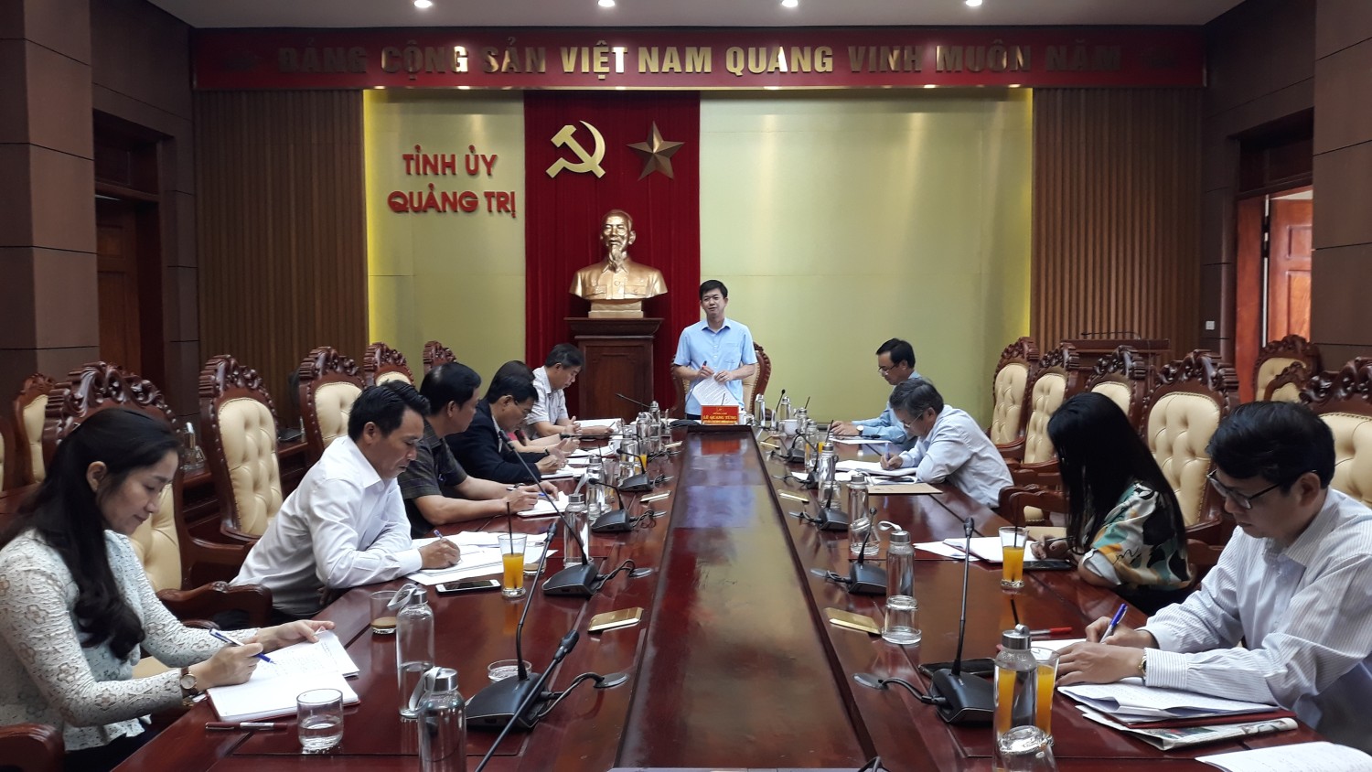 Bí thư Tỉnh ủy Lê Quang Tùng đề nghị công tác dân vận tích cực tham gia giải phóng mặt bằng, cải cách thủ tục hành chính đảm bảo quyền lợi chính đáng của người dân, doanh nghiệp- Ảnh: NV