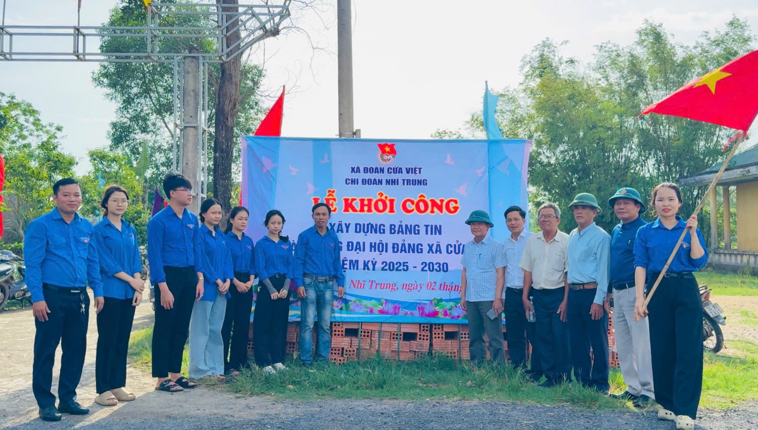 UỶ BAN MTTQ VIỆT NAM XÃ CỬA VIỆT: PHÁT ĐỘNG PHONG TRÀO THI ĐUA CHÀO MỪNG ĐẠI HỘI ĐẠI BIỂU ĐẢNG BỘ XÃ CỬA VIỆT LẦN THỨ I, NHIỆM KỲ 2025 – 2030; RA QUÂN “NGÀY THỨ 7 VÌ NÔNG THÔN MỚI NÂNG CAO”