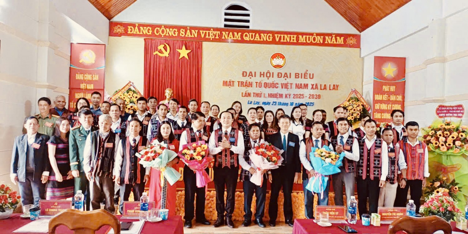 Ủy ban MTTQ Việt Nam xã khóa I, nhiệm kỳ 2025–2030 ra mắt Đại hội