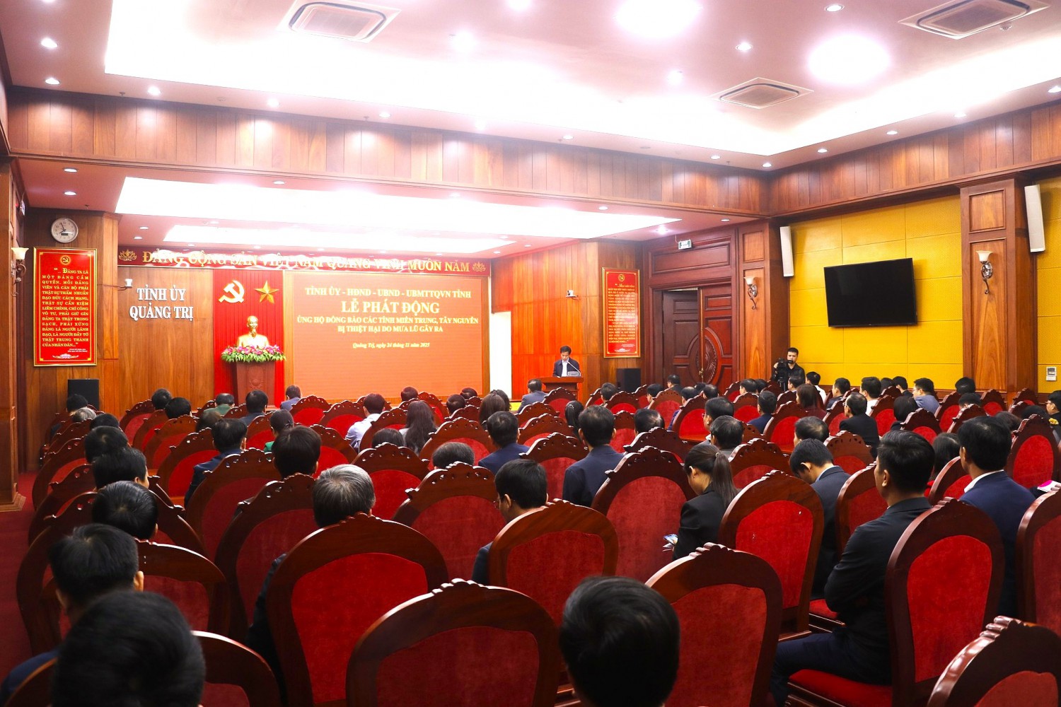 Toàn cảnh buổi lễ phát động