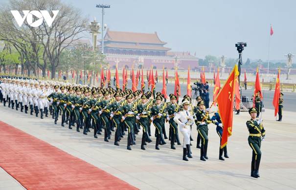 le don trong the tong bi thu, chu tich nuoc to lam tham cap nha nuoc den trung quoc hinh anh 9