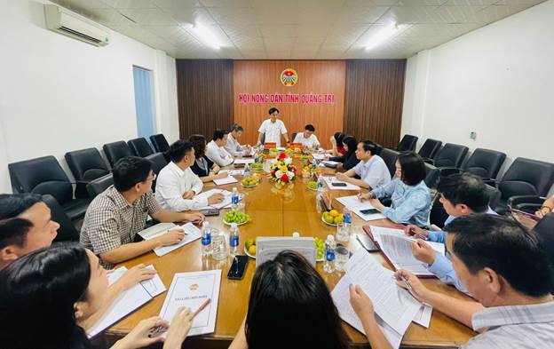 Đồng chí Nguyễn Chiến Thắng, Phó Bí thư Tỉnh ủy, Chủ tịch Ủy ban Mặt trận Tổ quốc Việt Nam tỉnh phát biểu tại buổi làm việc