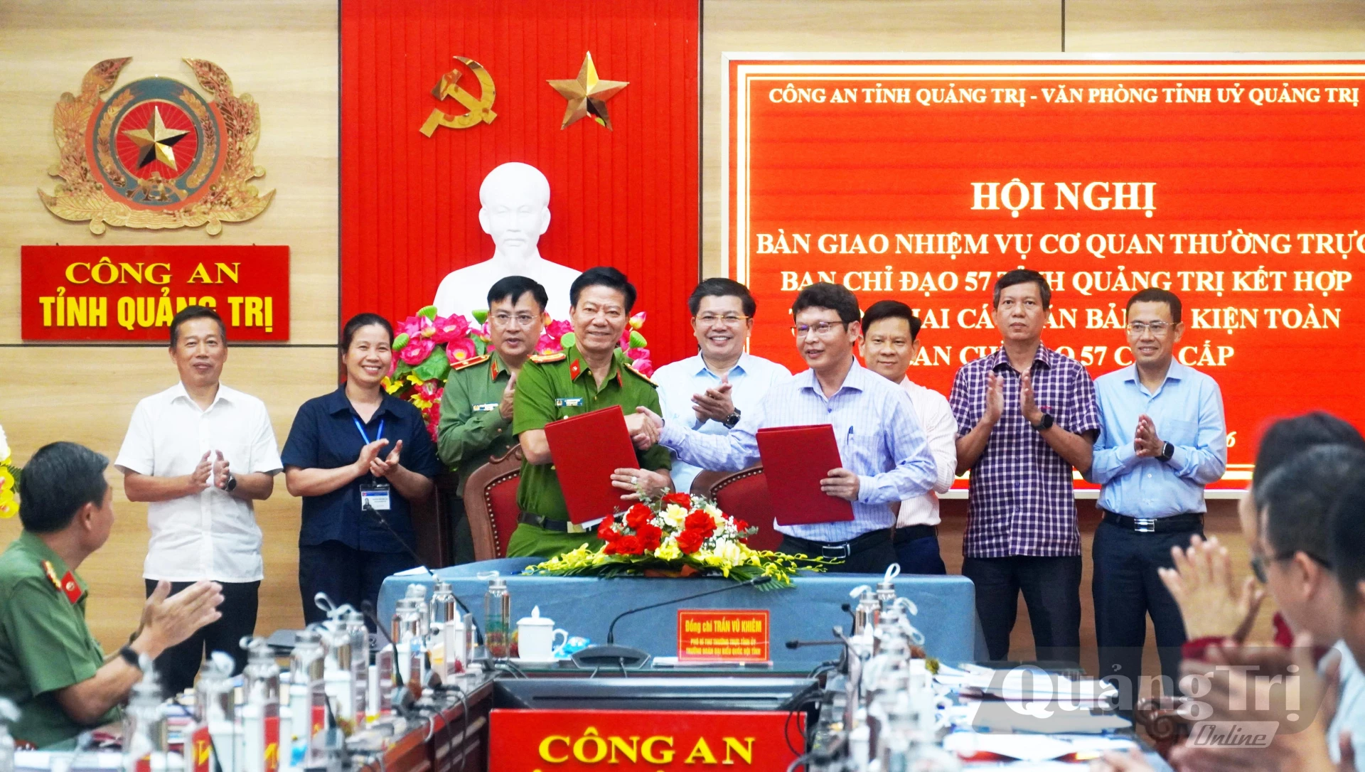 Ký kết biên bản bàn giao, tiếp nhận nhiệm vụ Cơ quan Thường trực Ban Chỉ đạo 57 tỉnh Ảnh: N M